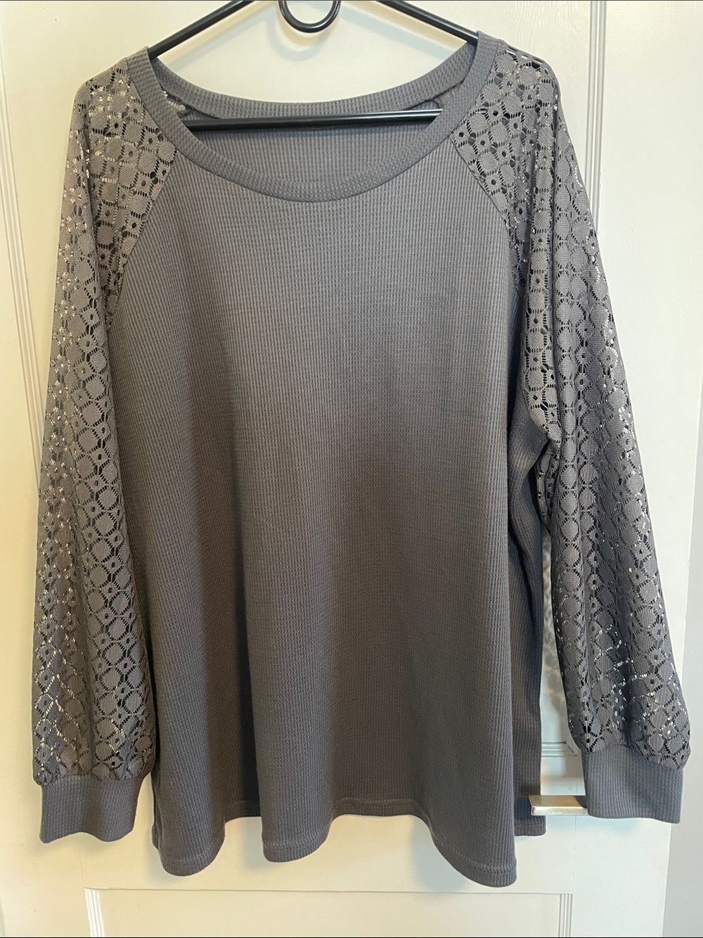 Gray Lace-Sleeve Pullover Top